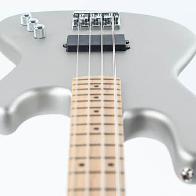 Fender Flea Signature Active Jazz Bass Satin Inca Silver image 4