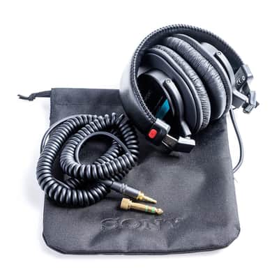 Sony MDR7506 Professional Large Diaphragm Headphone with Knox Gear Hard Shell Headphone Case Bundle (2 Items) Bild 4