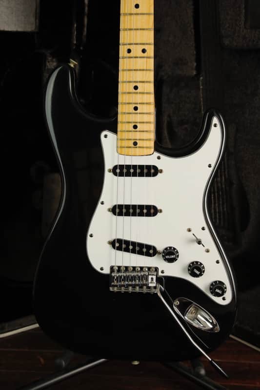 Fender International Series Stratocaster Cathay Black 1981 Vintage Guitar Pre-Owned image 1