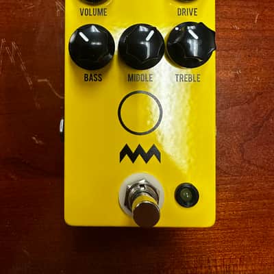 JHS Charlie Brown V4 2016 - Present - Yellow image 1