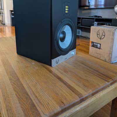 Eve Audio SC208 8" Active Studio Monitor - Single 2012 - Present - Black image 3