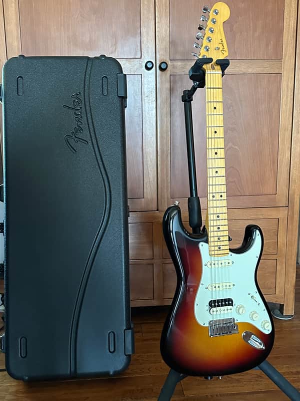 Fender American Ultra Stratocaster HSS with Maple Fretboard 2019 - Present - Ultraburst image 1