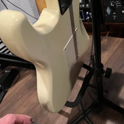 Fender ST-STD Standard Series Stratocaster MIJ image 8
