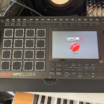 Akai MPC Live III Standalone Sampler / Sequencer 2025 - Present - Black image 6