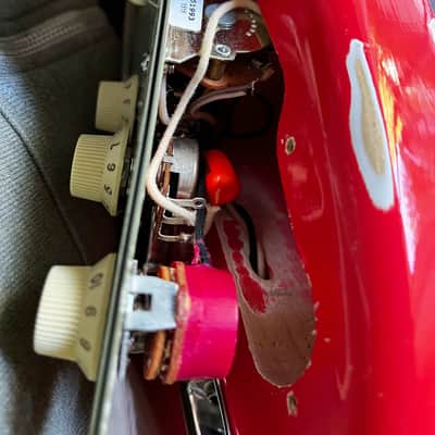 MJT VTS Stratocaster in Coral Red with CS body, Fender Vintage Noiseless Pickups and All Parts neck. Stratocaster 2018 onwards - Custom Relic image 24
