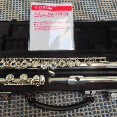 Yamaha YFL-262 Standard Open Hole Flute | Reverb