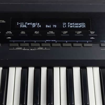 Roland D-50 OLED Display new white