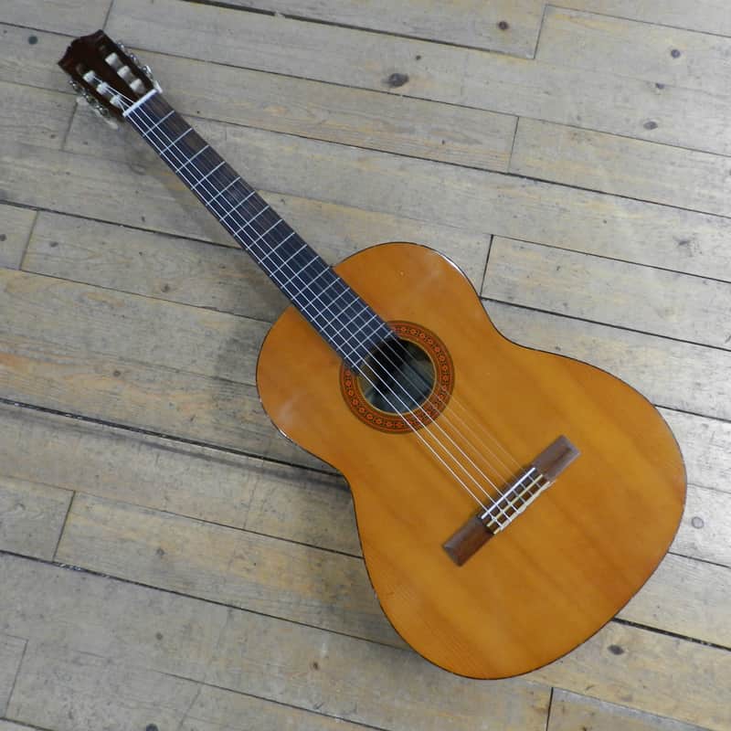Yamaha C-40 image 1