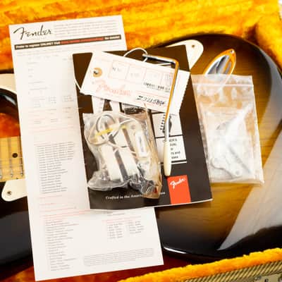 Fender 50th Anniversary American Series Stratocaster 2004 2-Colour Sunburst image 22