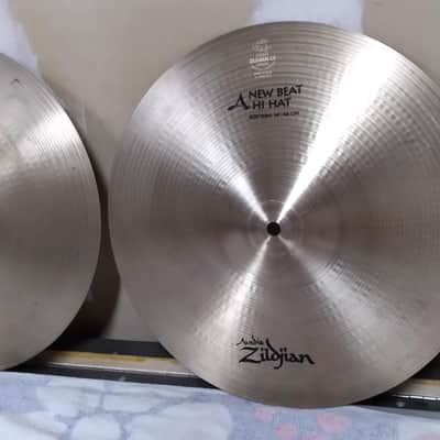 Zildjian 14" A Series New Beat Hi-Hat Cymbals (Pair) 1982 - 2012 - Traditional image 3