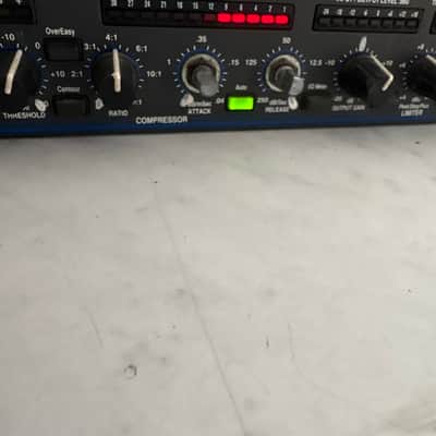 dbx 1066 Dual-Channel Compressor / Limiter / Gate 2010s - Black image 6