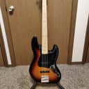 Fender Deluxe Active Jazz Bass  3 Tone Sunburst