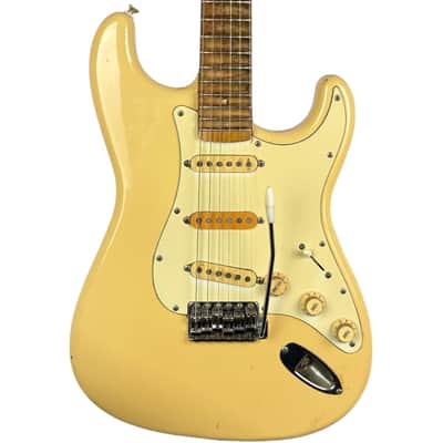 Fender Japan 72 Reissue Stratocaster CST-50M 1984-1987 - Vintage White image 1