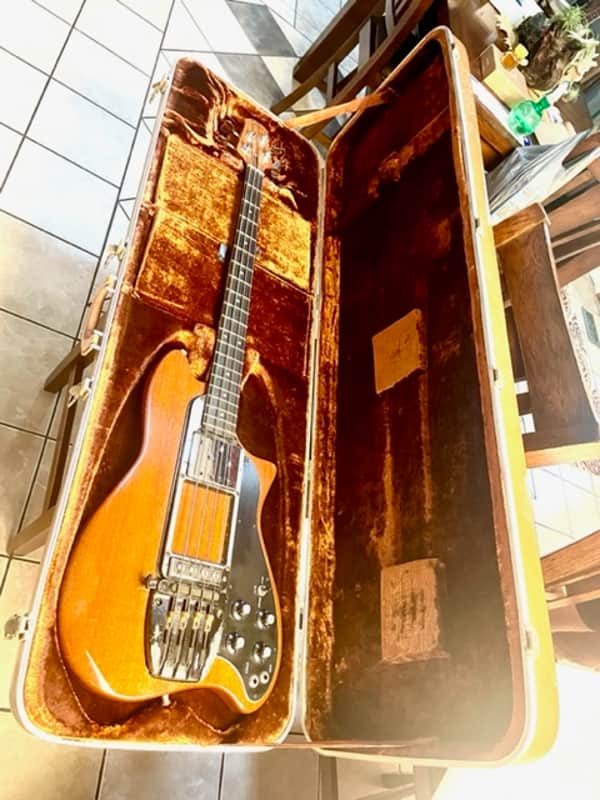 Ovation Magnum 1
