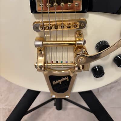 Gibson LES PAUL STUDIO 2011 - ALPINE WHITE image 5