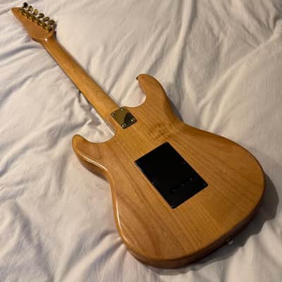 Carvin Bolt SSS Tremolo - Custom Shop Strat Killer - Made in USA - Natural - Free Pro Setup image 17