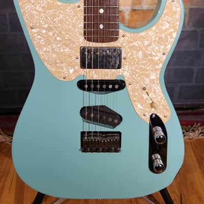 USA-Made Robin Ranger Seafoam Green w/ Hard Case & Strap image 9