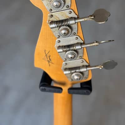 Fender Custom Shop 64 Jazz Bass Guitar Relic 2023 - Lake Placid Blue image 14