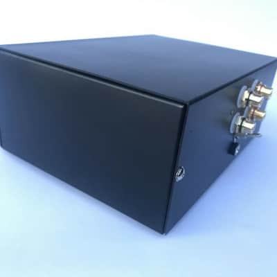 McIntosh Style Meters Blue 2025 Black Studio | Radio | Waves Sounds image 6