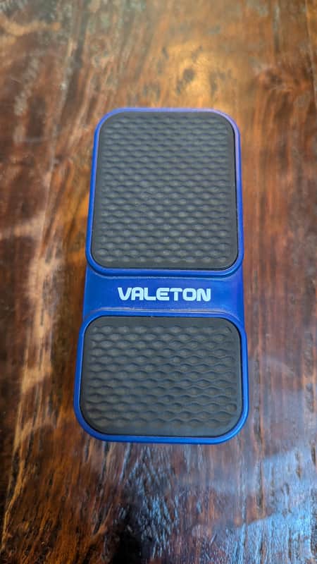 Valeton Surge EP-1 Mini Wah/Active Volume Pedal 2010s - Purple image 1