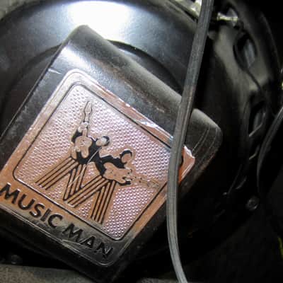 Music Man 112 RD Sixty-Five 65-Watt 1x12" Guitar Combo with Distortion 1978 - 1979 - Black with Silver Badges image 6