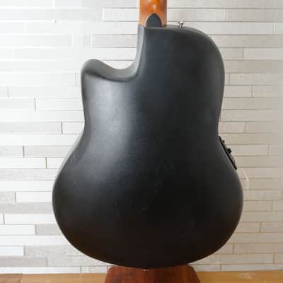 Ovation CS24-1-G Celebrity Standard - 2-Color Sunburst image 2
