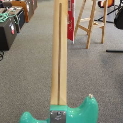 New Fender Player Duo-Sonic Electric Guitar, Pau Ferro Fingerboard - Sea Foam Green image 9