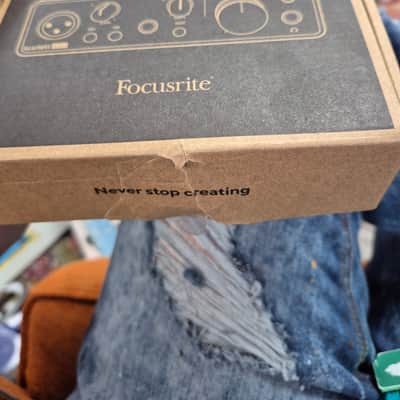 Focusrite Scarlett Solo 3rd Gen USB Audio Interface 2019 - Present - Red / Black image 2