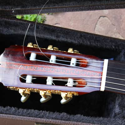 Guitarra antigua. Admira mod. Susana 1980 image 3