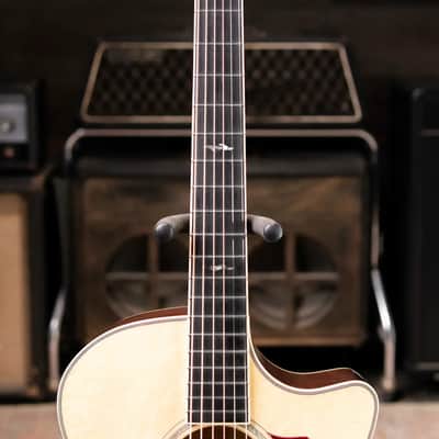 Eastman AC422CE Grand Auditorium Acoustic/Electric Guitar with Hardshell Case image 4