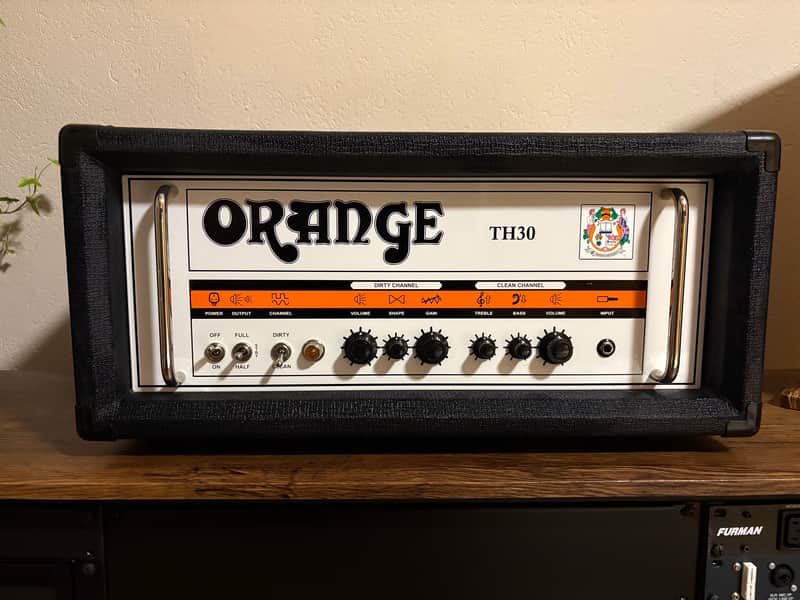 Orange TH30 2010 - Black image 1
