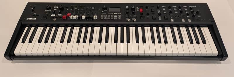 Yamaha YC61 61-Key Stage Keyboard 2018 - Present - Black image 1