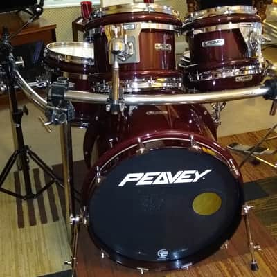 Peavey Radial Pro 1000 drum set - 5-piece - 22, 10, 12, 14", 14" snare. image 1