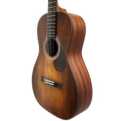 Eastman E1P-CLA Parlor Acoustic Guitar in Classic Finish w/ Gig Bag image 2