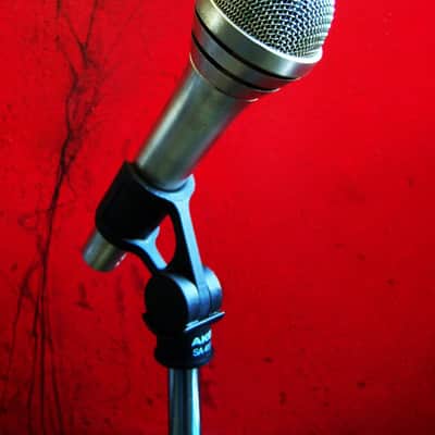 Vintage 1970's AKG D320B dynamic "hyper" cardioid microphone w accessories D330BT D1000E D190E image 5