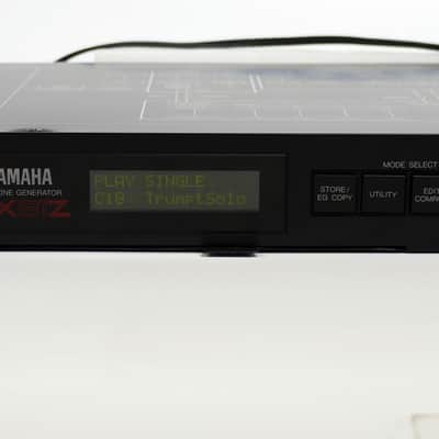 YAMAHA TX81Z image 7