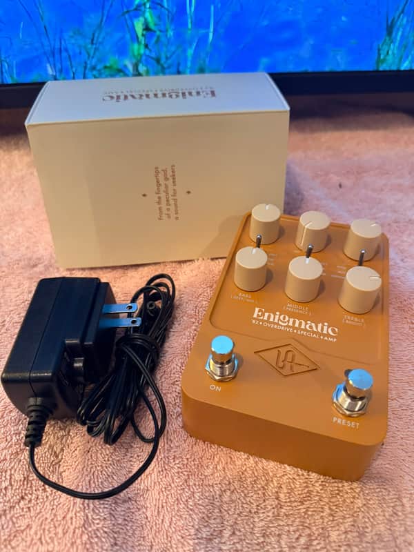 Universal Audio Universal Audio UAFX Enigmatic '82 Overdrive Special Amp Digital Overdrive Pedal image 1