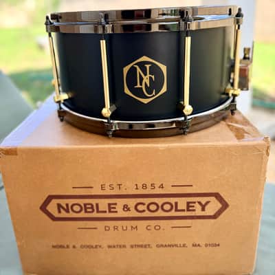 Noble&Cooley SS Classic solid Maple 2026 - Black super matte image 15
