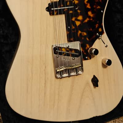 Asher T-Deluxe  2016 image 24