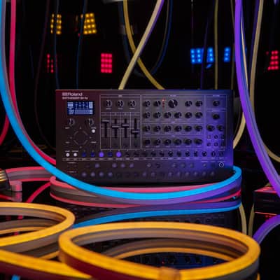 Roland SH-4d Desktop Synthesiser image 6