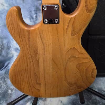 Vintage RARE 1985 USA Peavey T-15 Short Scale Guitar Natural Ash Pro Setup New Strings Original Peavey Chainsaw Hard Shell Case image 12