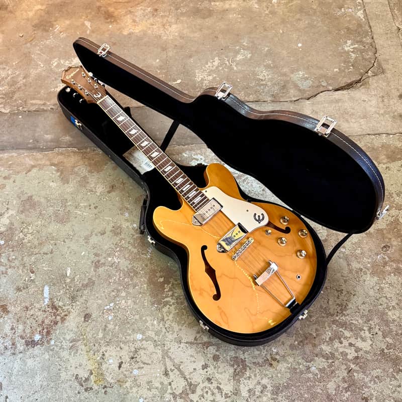 MIK Epiphone  Casino  2004 - Natural peerless Korea original OX image 1