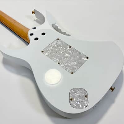 Ibanez JEM7V Prestige White Steve Vai Signature image 23