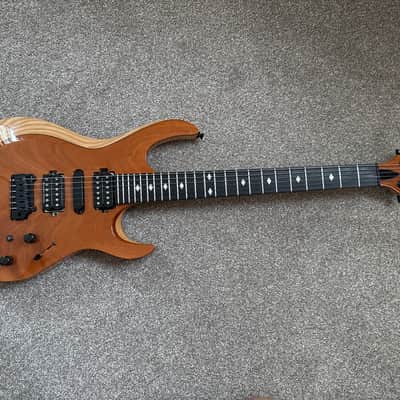 Kiesel Aries Neck-Thru 6 String With Seymour Duncan JB and 59 pickups, Hipshot Tremolo, Piezo, 5 way Push/Pull coil Split image 3
