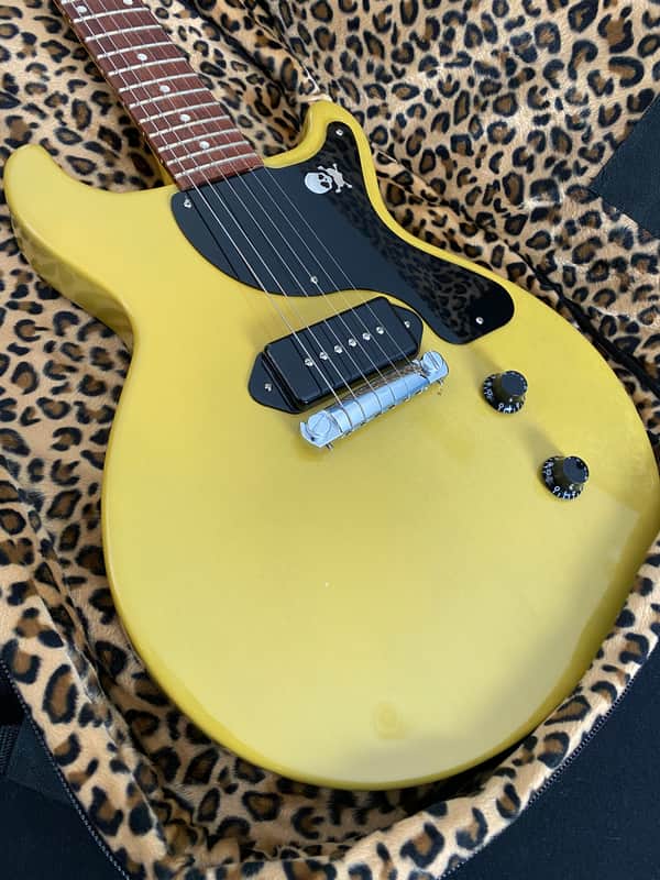 Video! 2012 Gibson Billie Joe Armstrong Les Paul Junior Doublecut