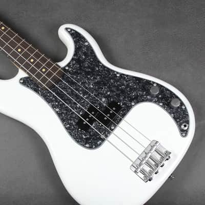 P Bass Pickguard Guitar Scratch Plate Pick Guard for 4 String American/Mexican Standard P Bass Style, 4Ply Black Pearl image 5