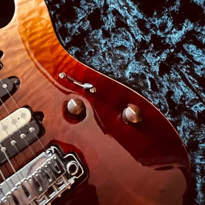 Suhr Modern Carve Top Desert Gradient Angel Quilt Mahogany Back, Cocobolo knobs and Covers image 3