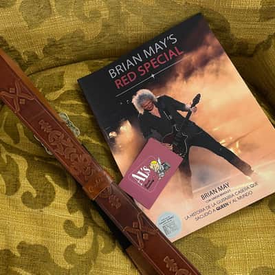 Righton Straps Super Pack Brian May Book & Legend BM Bohemian Strap Leather image 12