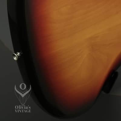 1992 Fender MIJ '62 Reissue Jazz Bass Sunburst image 16