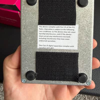 Electro-Harmonix Stereo Electric Mistress Flanger / Chorus 2007 - Present - Black / Pink image 3